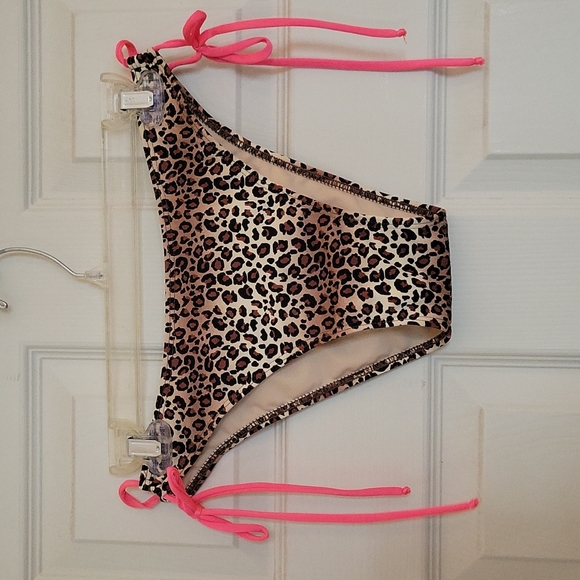 Leopard print fringe bikini - Picture 3 of 4